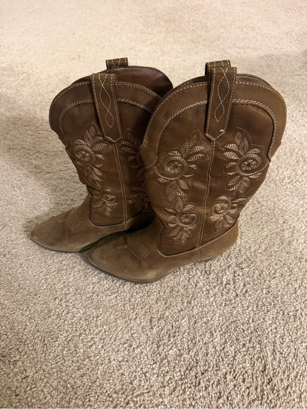 Women’s Brown Embroidered Western Cowgirl Boots